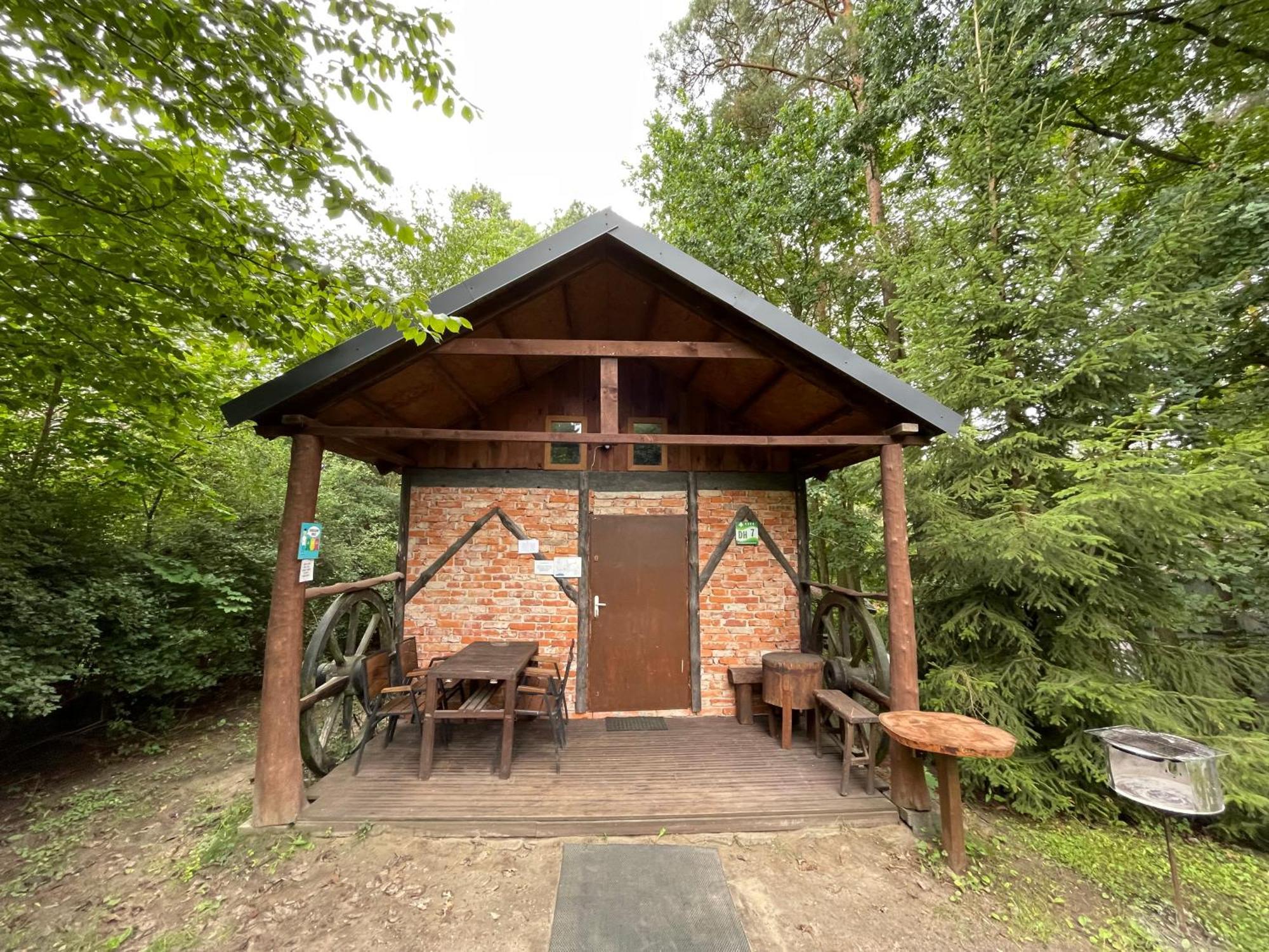 Hotel Wypoczynek Hnatczak Debrzno Esterno foto